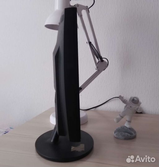 Монитор Samsung syncmaster