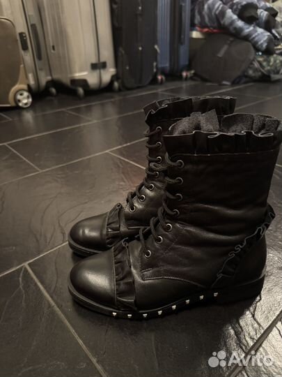 Ботинки женские 37 размер Mario Berluchi