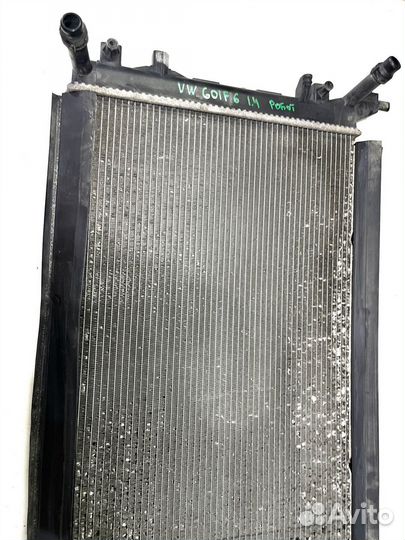 Радиатор основной VW Golf 6 (1.4 )