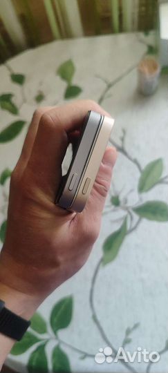 Телефон iPhone 5s 64 гб