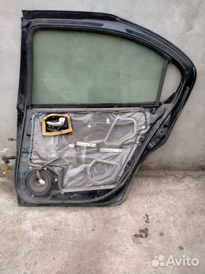 Дверь задняя правая nissan maxima