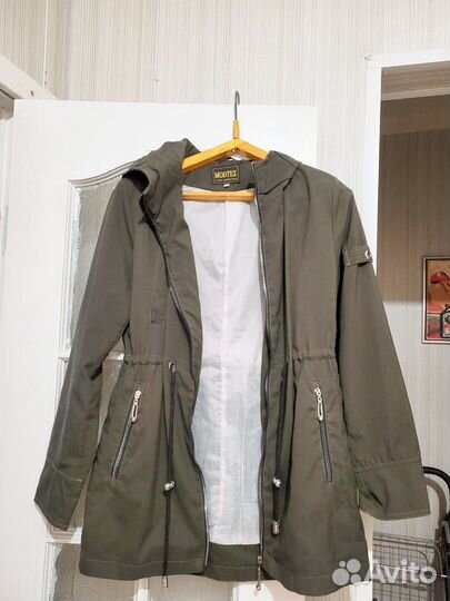 Парка женская (ветровка)