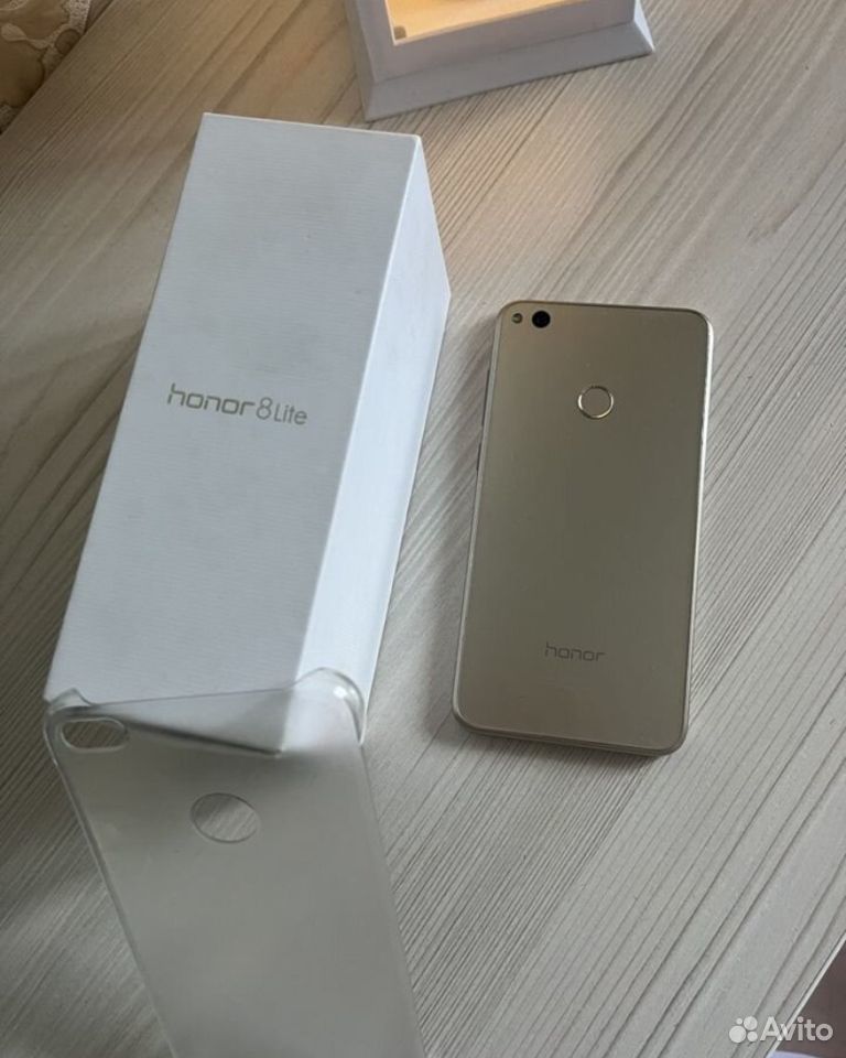 HONOR 8 Lite, 3/16 ГБ