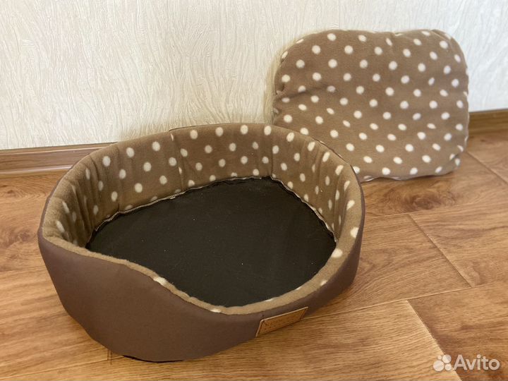 Лежанка для кошек