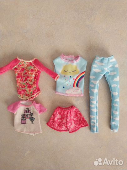 Набор одежды и обуви для Барби