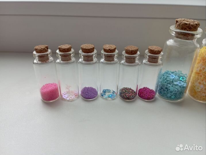 Бутылочки с блёстками
