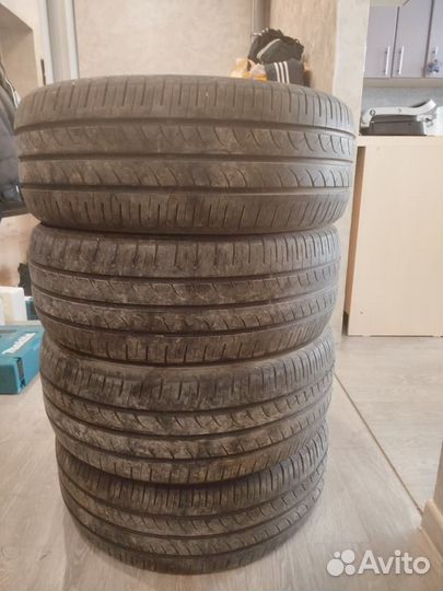 Yokohama BluEarth AE01 205/55 R16