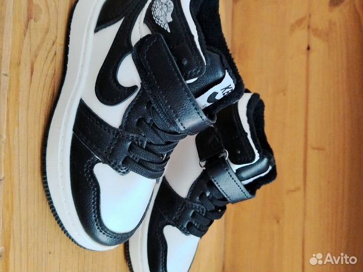 Ботинки для мальчика 26