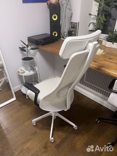 Компьютерное кресло икеа (IKEA) эрвфьеллет