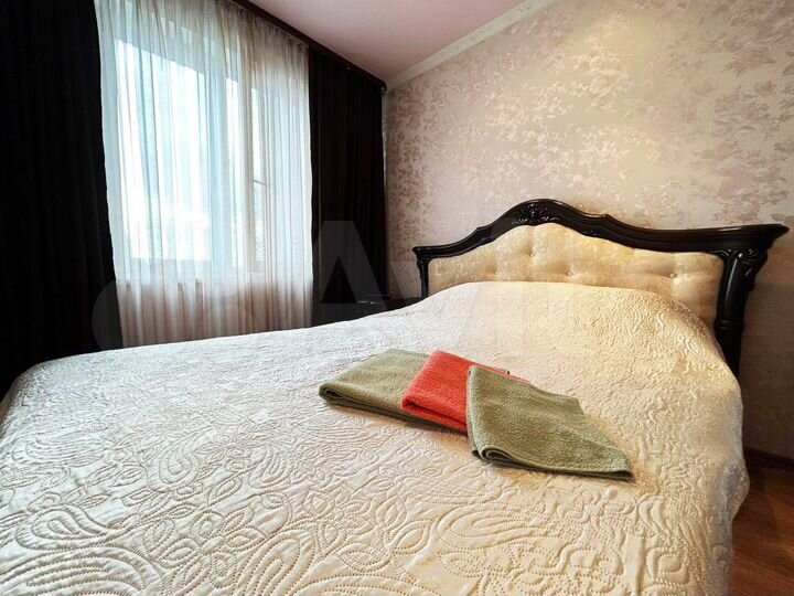 2-к. квартира, 52 м², 4/9 эт.