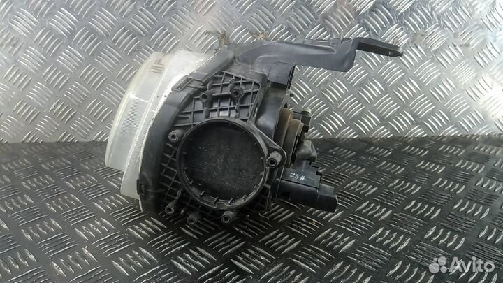 Фара левая Nissan Juke YF15 2013 260601KL0A