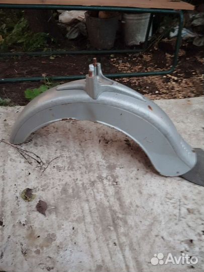 Крыло переднее на мотоцикл