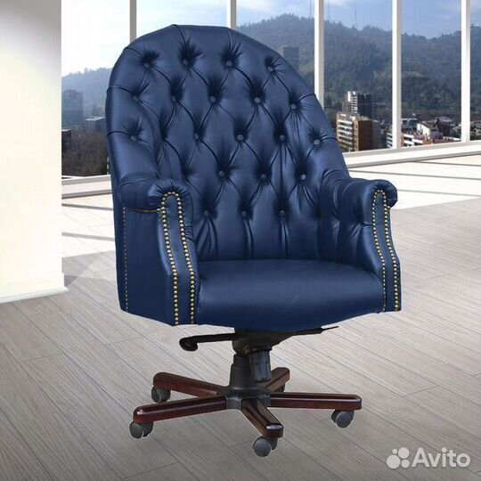 Компьютерное кресло для руководителя