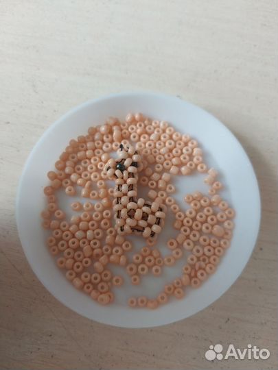 Фигурка Лама из бисера