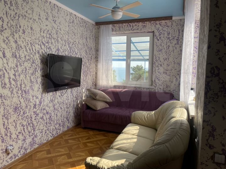 Дом 50 м² на участке 7 сот.