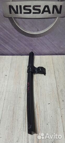 Направляющая стекла Nissan teana J32 Прав
