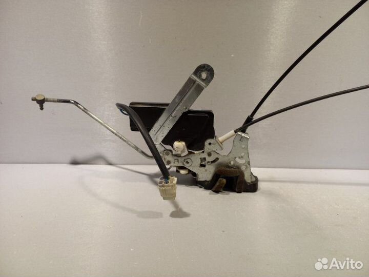 Замок двери передний правый Great Wall Hover H3