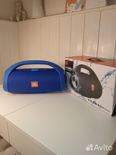 Колонка jbl boombox