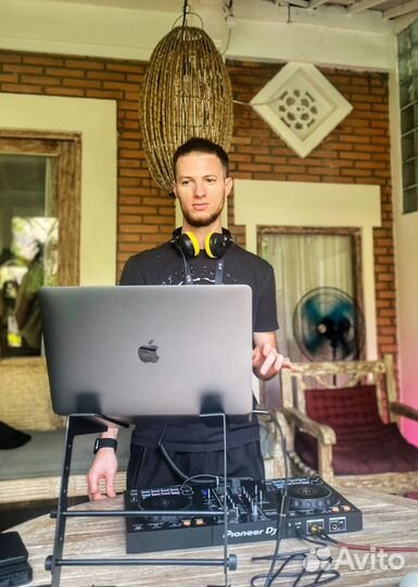 Диджей на мероприятие