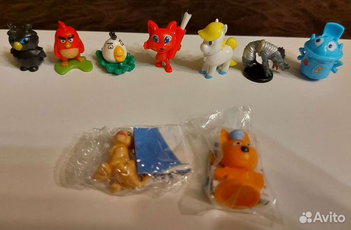 Киндер-сюрприз и другие мелкие игрушки