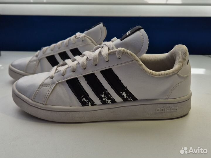 Кроссовки adidas оригинальные