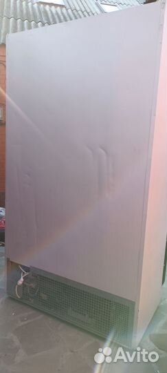 Витринный холодильник б/у