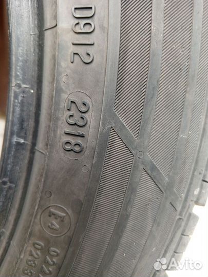 Continental ContiCrossContact LX2 215/50 R17