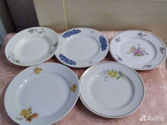 Тарелки и салатники