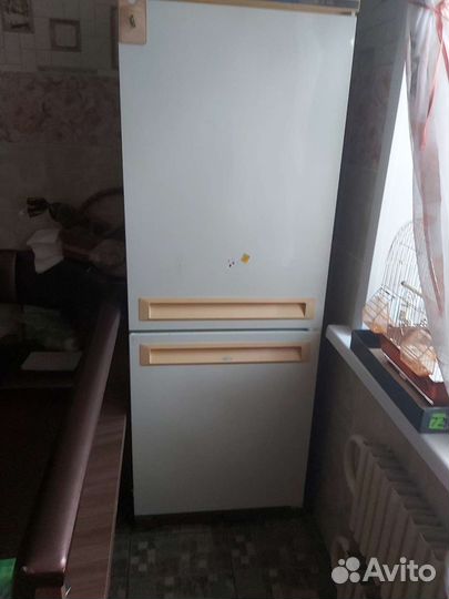 Холодильник бу стинол 101