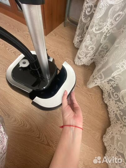 Вертикальный отпариватель Tefal Fashion Steam IT34