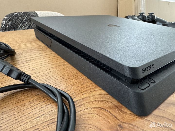 Sony PS4 slim 1tb