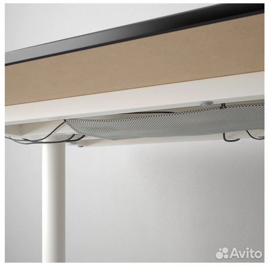 Стол bekant (IKEA) с подъемным механизмом