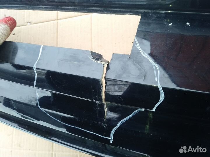 Юбка заднего бампера Volkswagen Touareg 3