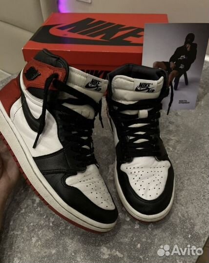 Кроссовки Nike Air Jordan 1 Retro High Satin