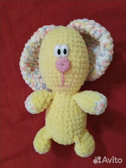 Заяц из пряжи ручная работа