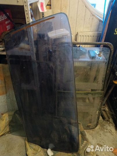 Стёкла для Митсубиси L300