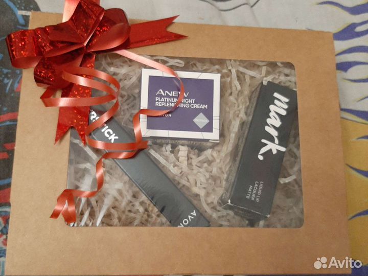 Подарочный набор avon