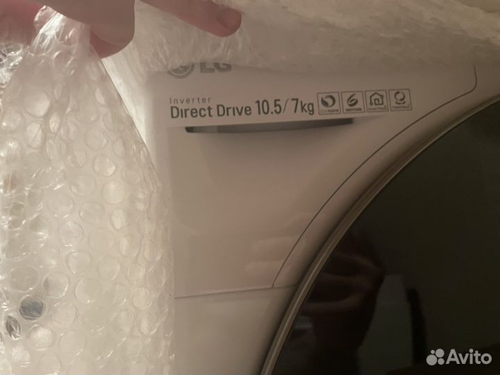 Стиральная машина с сушкой LG fh4g1jch2n новая