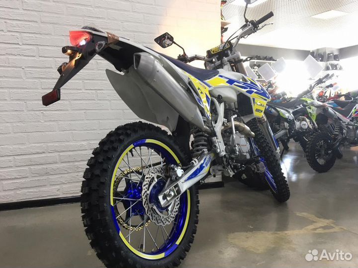 Мотоцикл Кросс Motoland TT250 (172FMM)