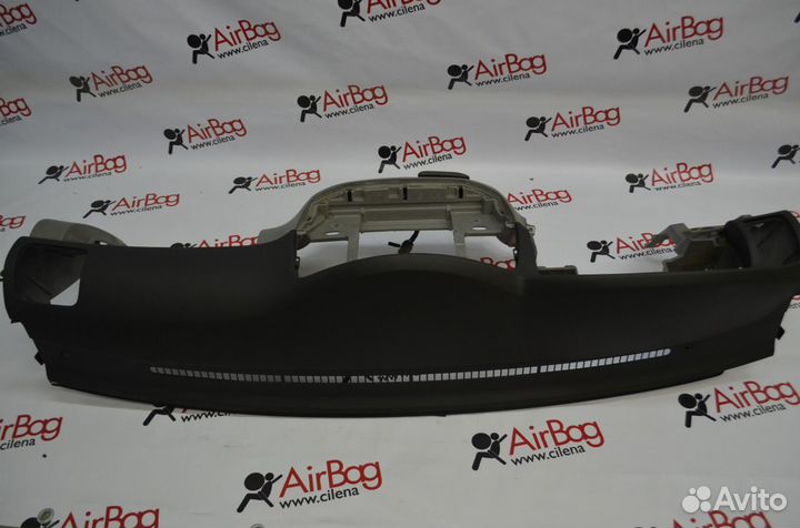 Торпедо панель приборов Toyota 100