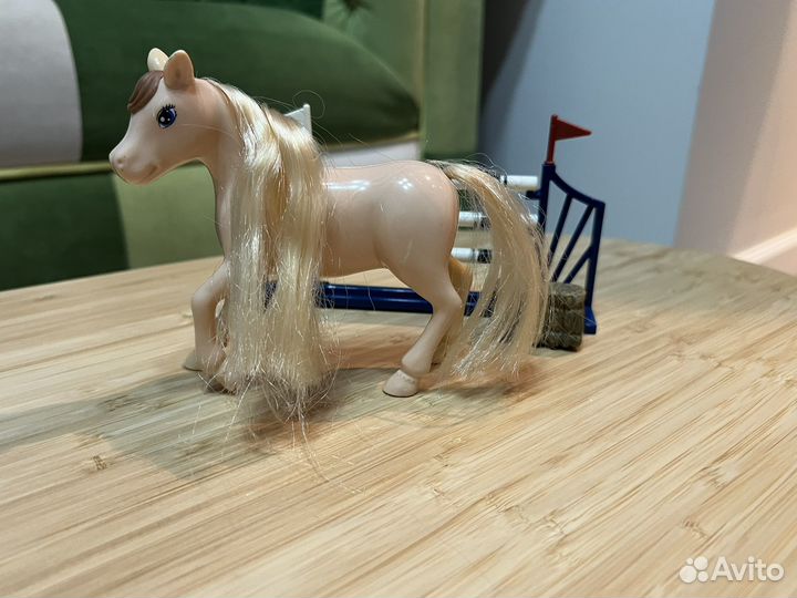 Лошдь игрушка