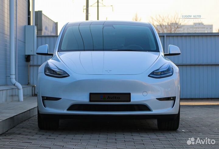 Tesla Model Y 345 л.с. AT, 2021, 4 900 км