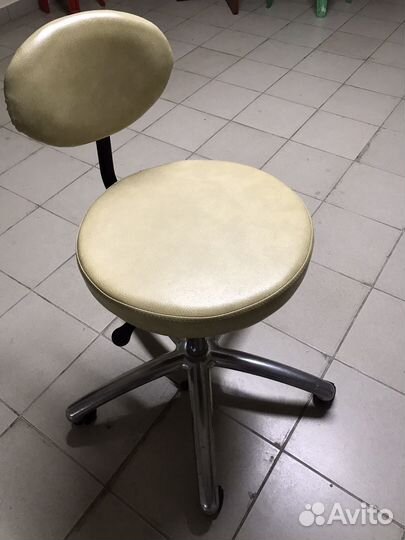 Стул врача
