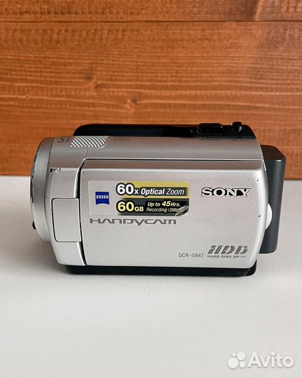 Цифровая видео камера, фотоаппарат Sony DCR SR 47