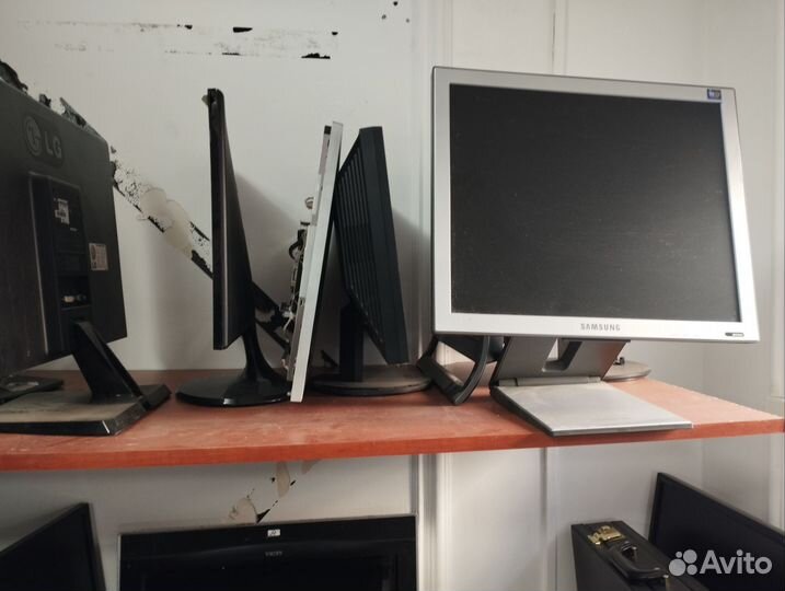 Монитор для компьютера бу