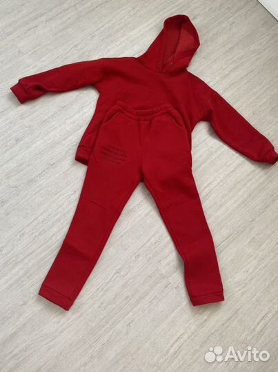 Спортивный костюм