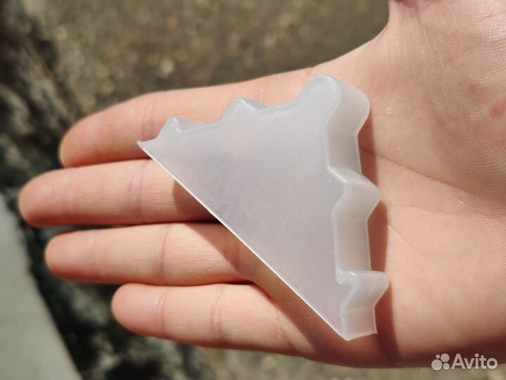 Уголки для защиты кромки лдсп, металла, стекла