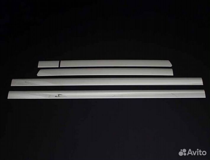 Молдинги на двери Volkswagen T5/T6 