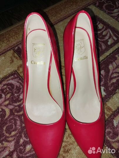 Туфли женские 39 размер красные