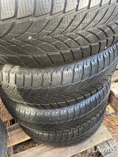 Goodyear UltraGrip Ice 2 185/65 R15 88T